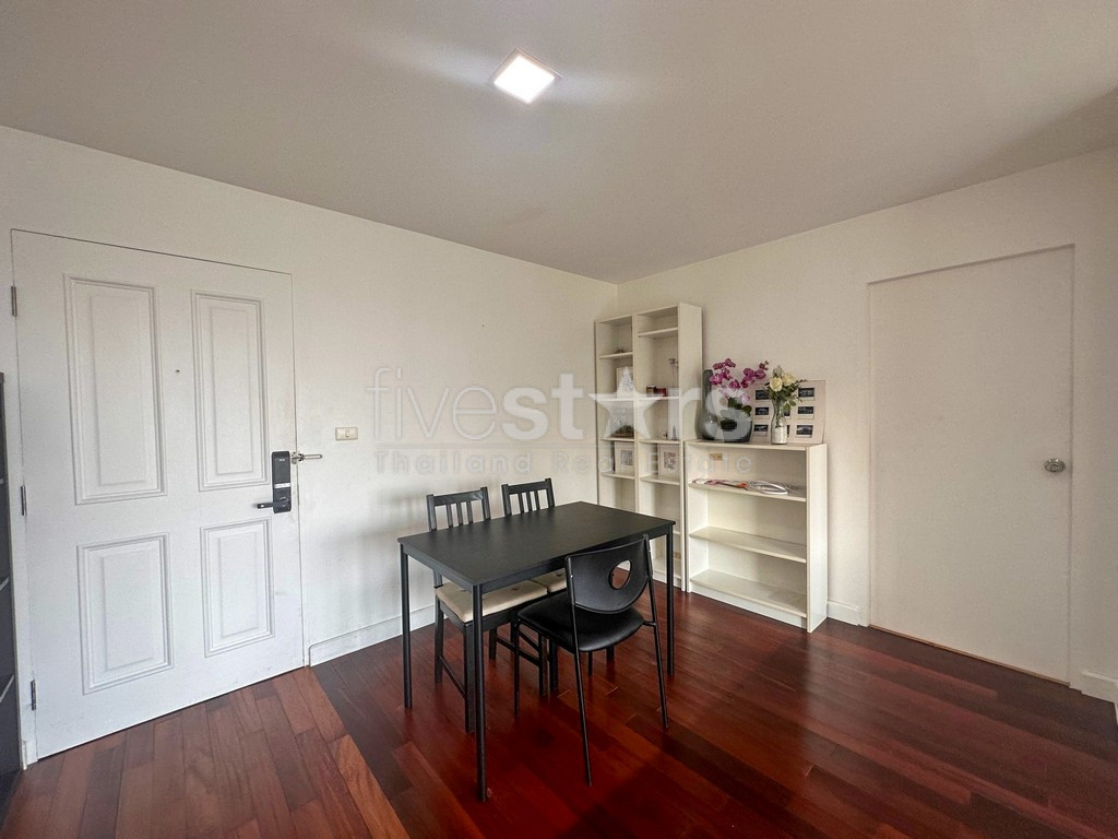 Appartement d'une chambre spacieux à vendre à 400m du BTS Pra Khanong, photo 6