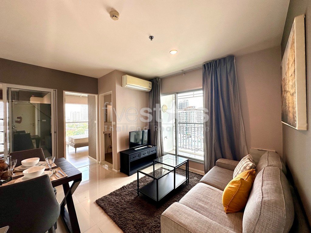 Appartement de 2 chambres à vendre proche BTS Pra Khanong