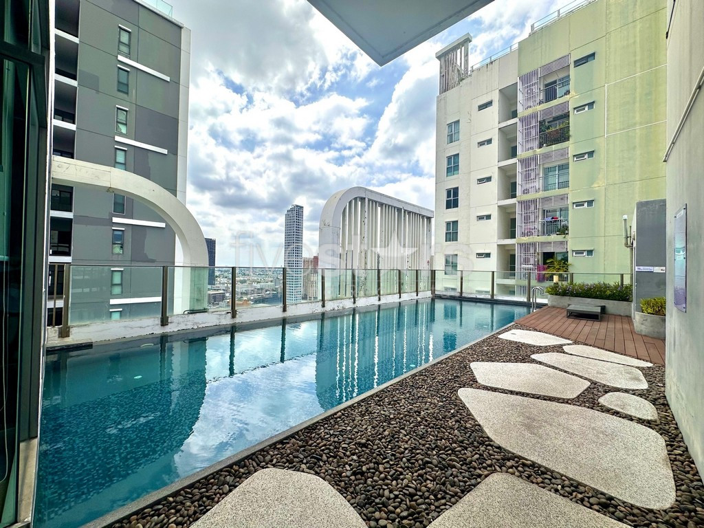 Appartement de 2 chambres à vendre proche BTS Pra Khanong, photo 17