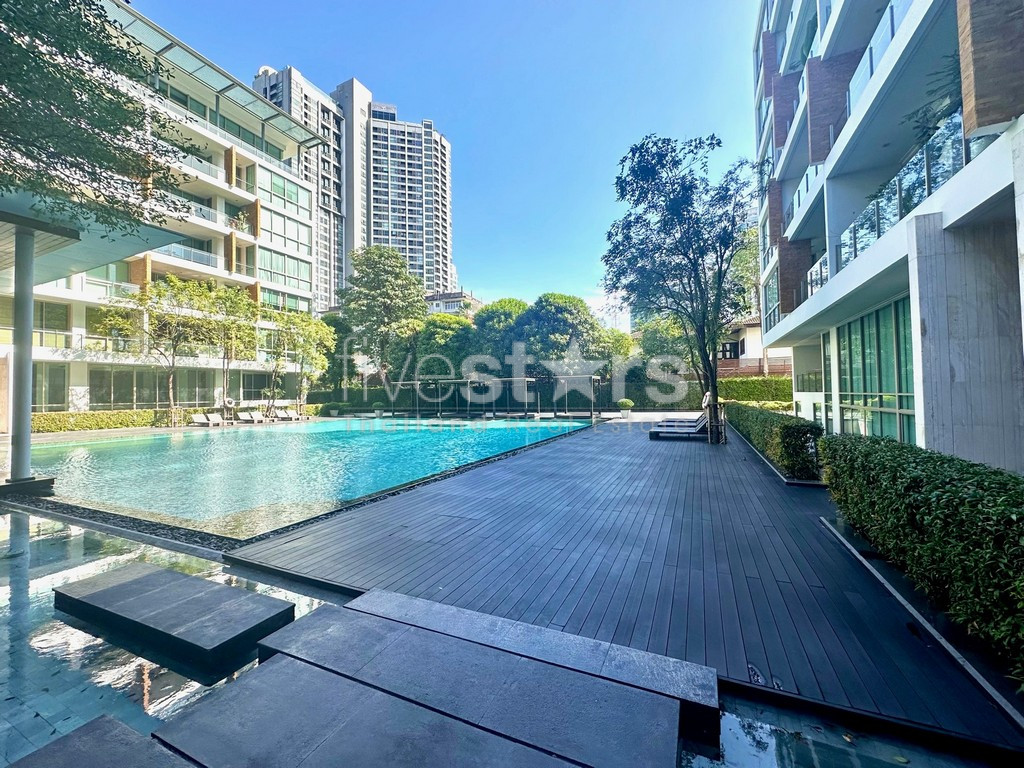 3-bedroom spacious condo for sale close to BTS Pra Khanong, photo 18