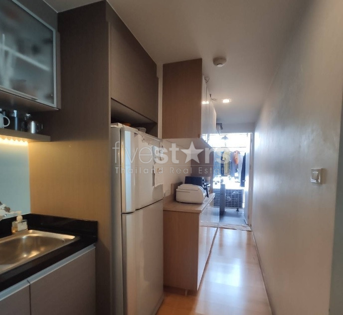 2 bedrooms condo for sale near BTS Ekkamai, photo 5