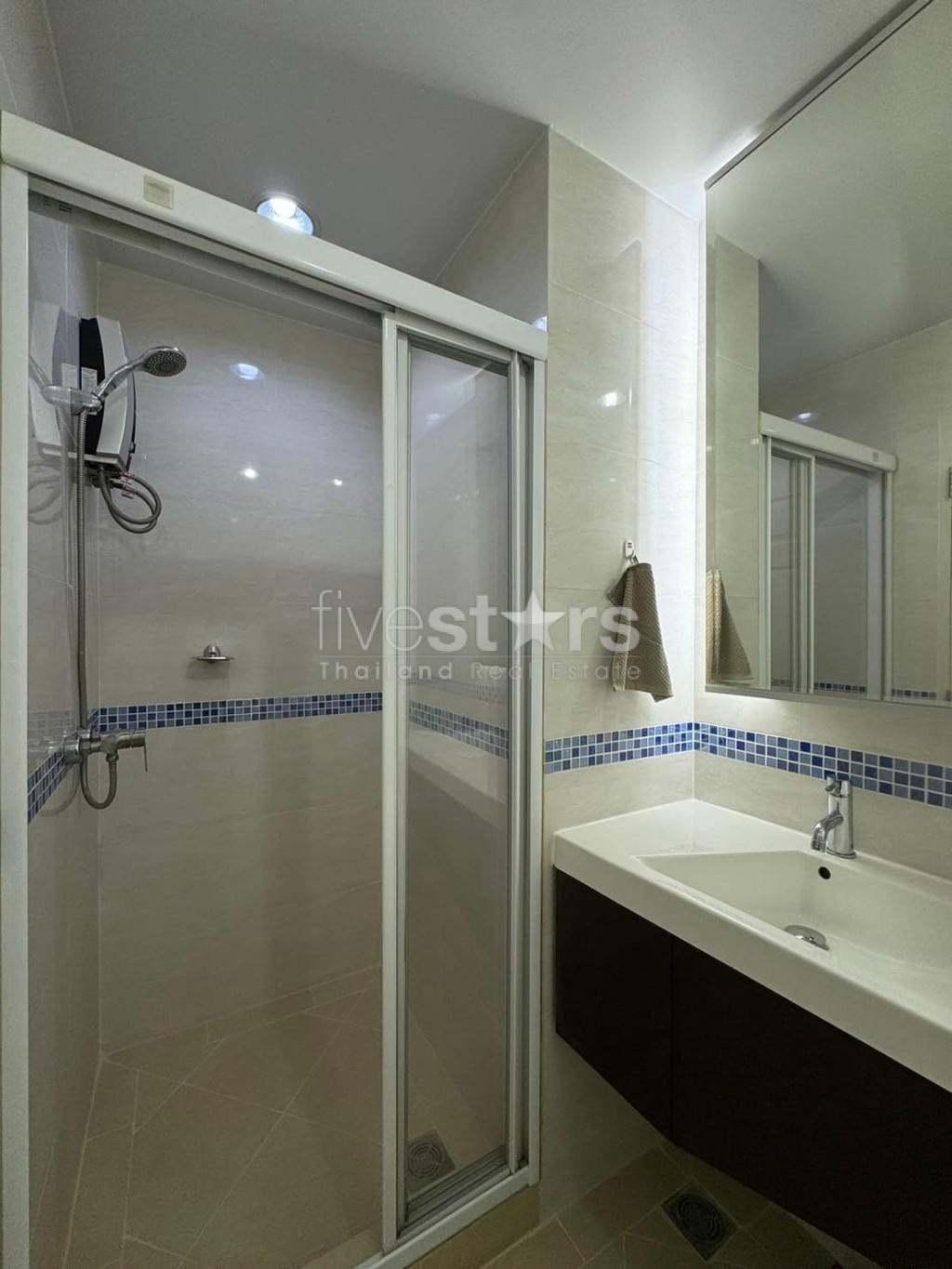 Condominium 2 Chambres à Louer à Phra Khanong, photo 18