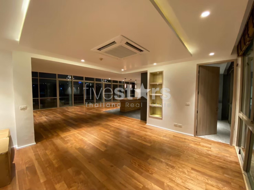 Appartement élégant de 5 chambres à louer dans le quartier Sukhumvit–Ekkamai, photo 14