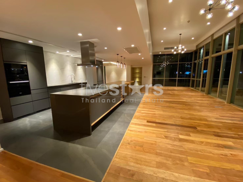 Appartement élégant de 5 chambres à louer dans le quartier Sukhumvit–Ekkamai, photo 7