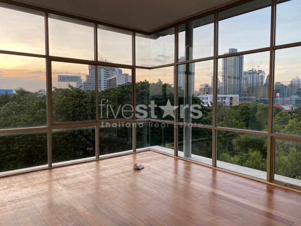Appartement élégant de 5 chambres à louer dans le quartier Sukhumvit–Ekkamai, photo 13