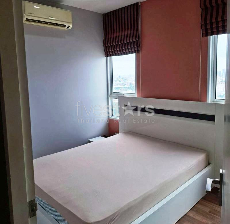 Condo de 3 chambres à vendre sur Phra Khanong, photo 3