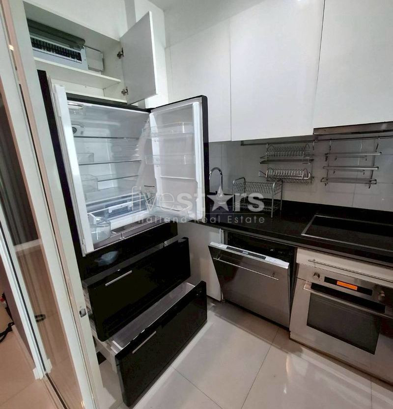Condo de 3 chambres à vendre sur Phra Khanong, photo 7