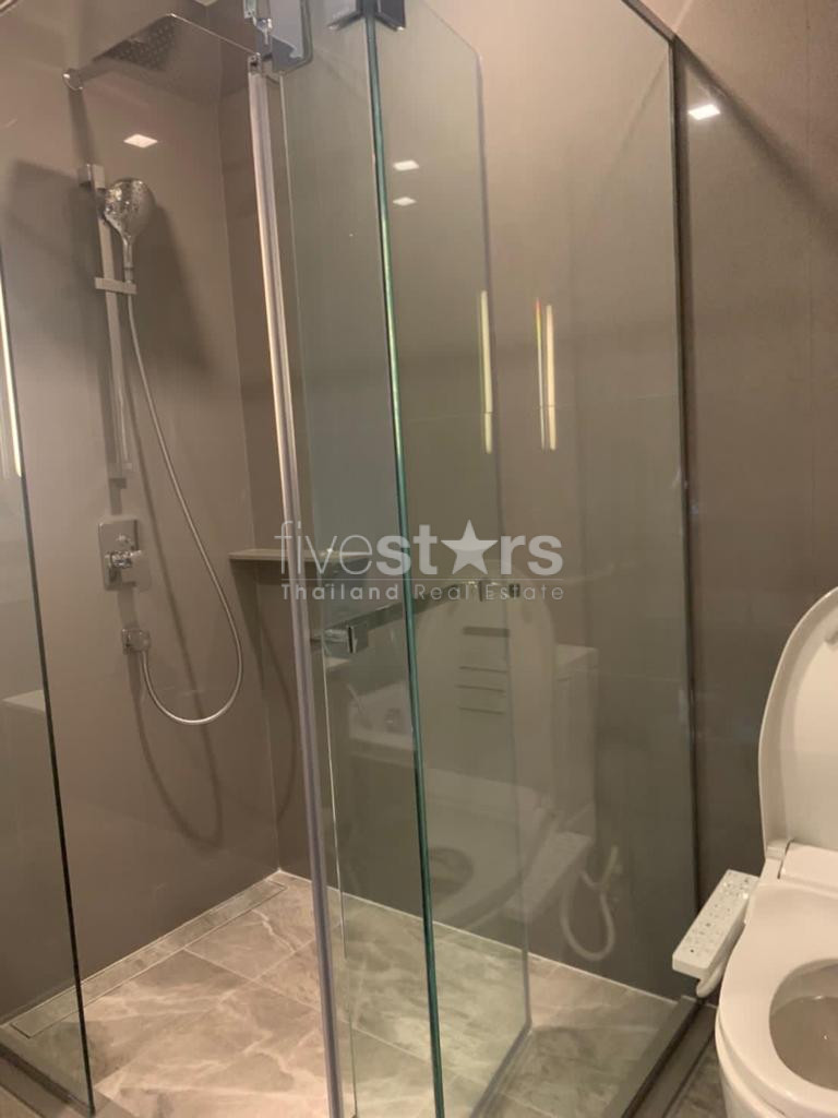 1-Bedroom Beautifully Furnished Condo for Rent close to BTS On Nut, photo 6