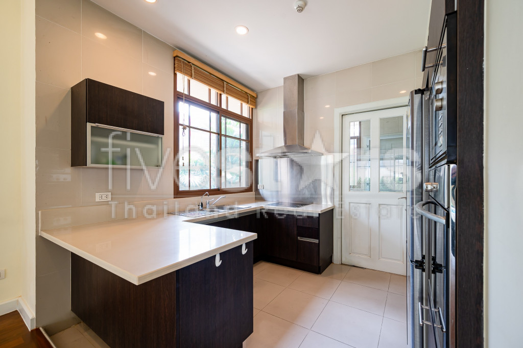 Luxury house private pool in compound on Phrakanong area, photo 16