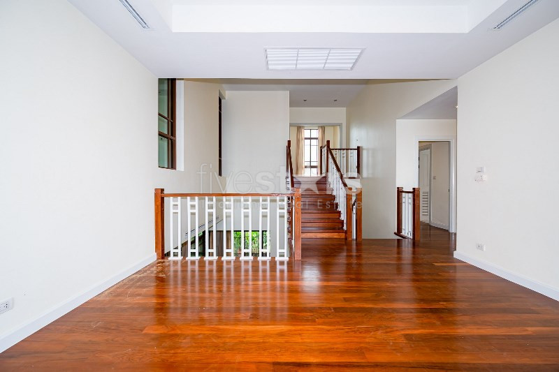 Luxury house private pool in compound on Phrakanong area, photo 9