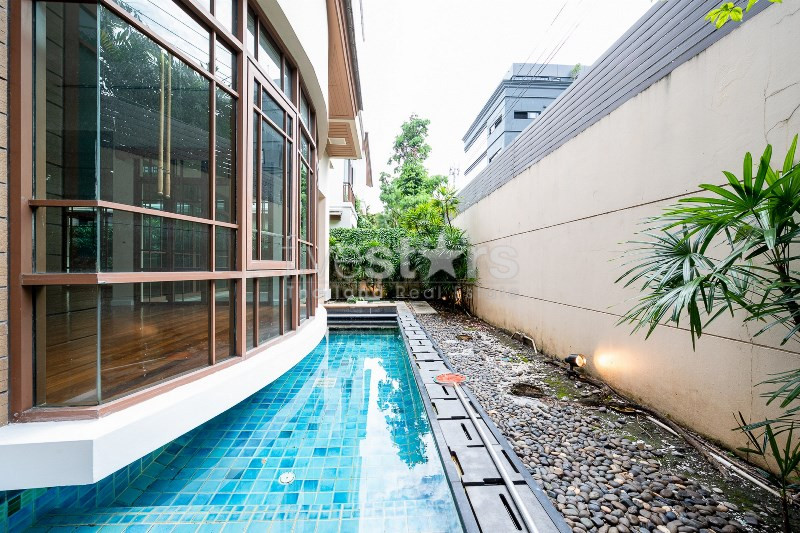 Maison de luxe avec piscine privée dans l'enceinte de la région de Phrakanong, photo 6