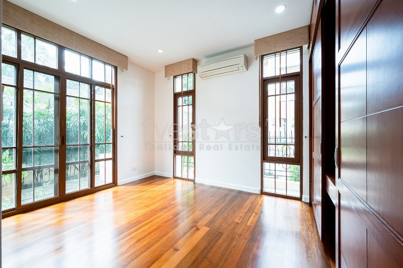 Maison de luxe avec piscine privée dans l'enceinte de la région de Phrakanong, photo 17