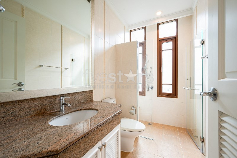 Maison de luxe avec piscine privée dans l'enceinte de la région de Phrakanong, photo 20