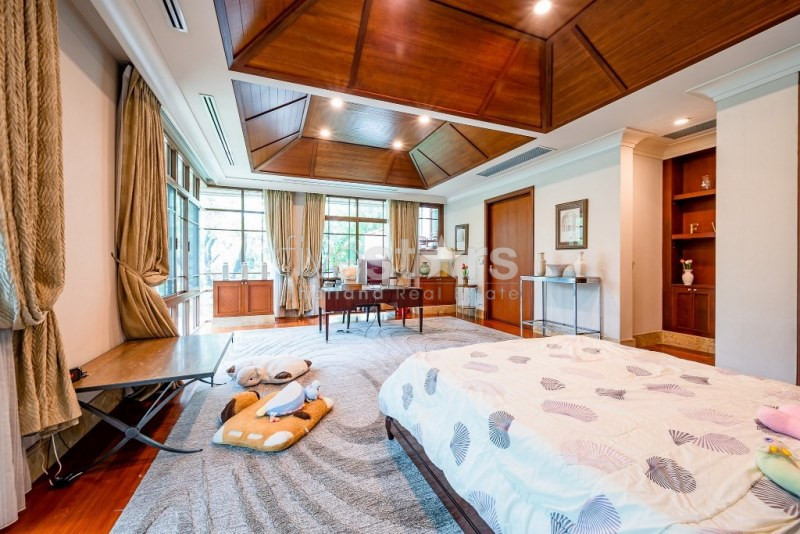 Superluxury house private pool for sale close to Phra Khanong BTS Station, photo 13