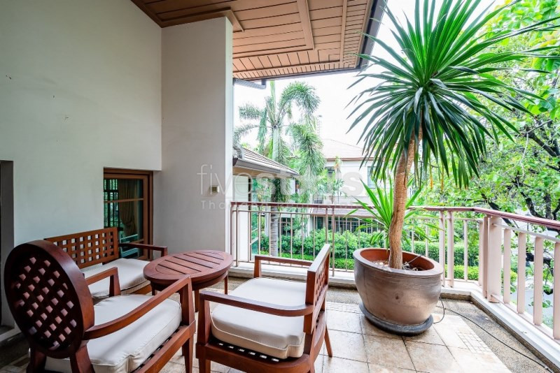 Superluxury house private pool for sale close to Phra Khanong BTS Station, photo 17