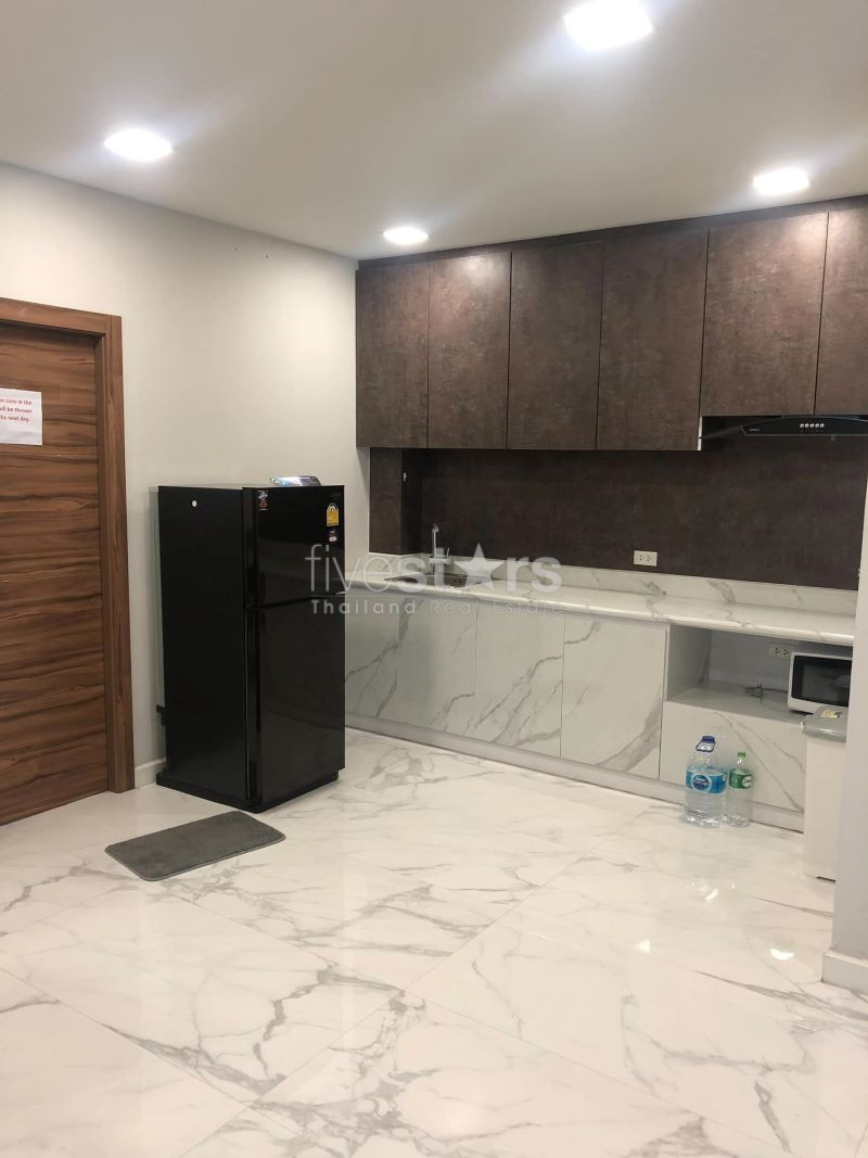 Maison individuelle 3-Chambres à louer sur Prakhanong, photo 16