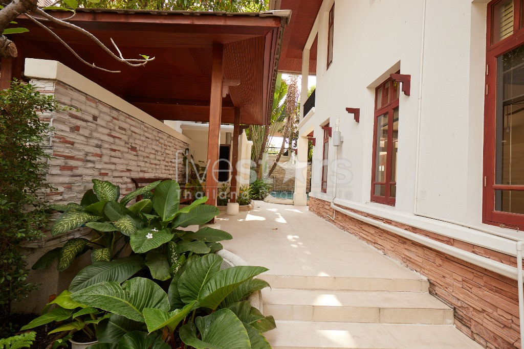 Maison individuelle non meublée à louer avec piscine à Ekamai, photo 11