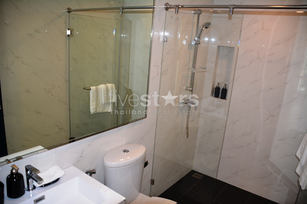 2-bedroom modern condo in Yen Akard, photo 7