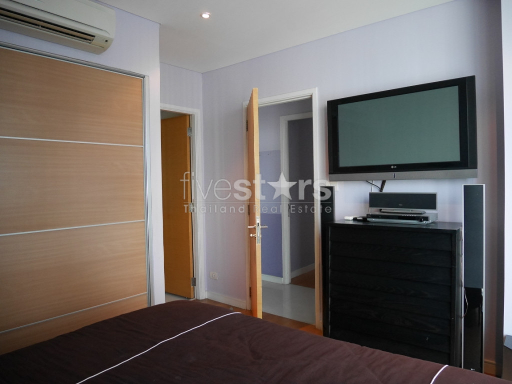 Ekkamai moderne de 3 chambres près du métro aérien, photo 8