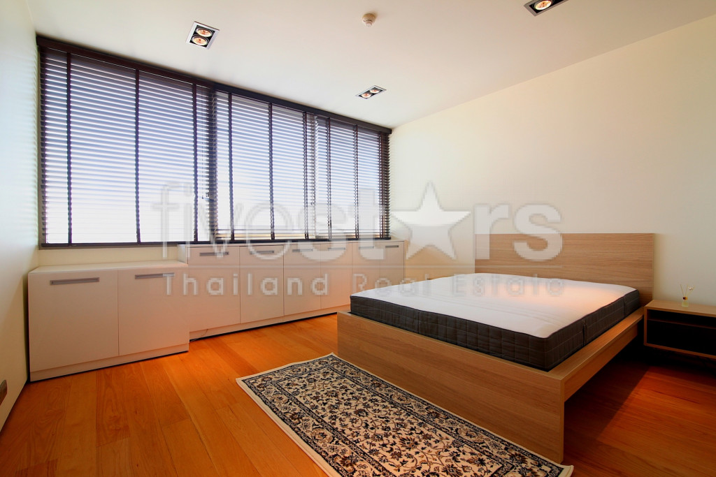 Modern 3-bedroom condo for rent in Phrakanong area, photo 14