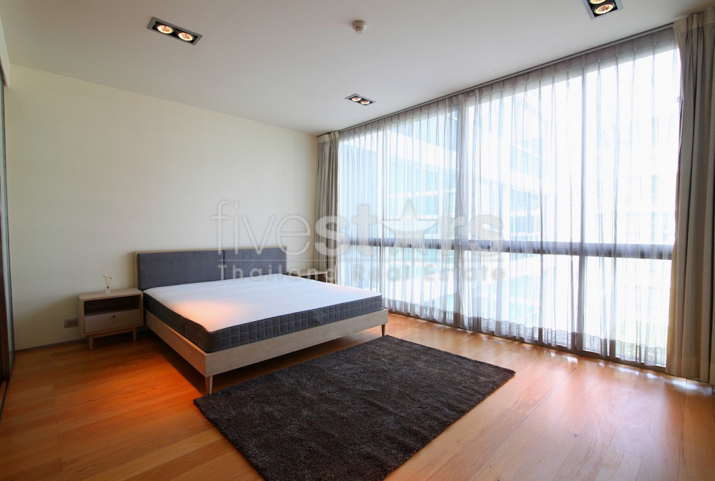 Modern 3-bedroom condo for rent in Phrakanong area, photo 10