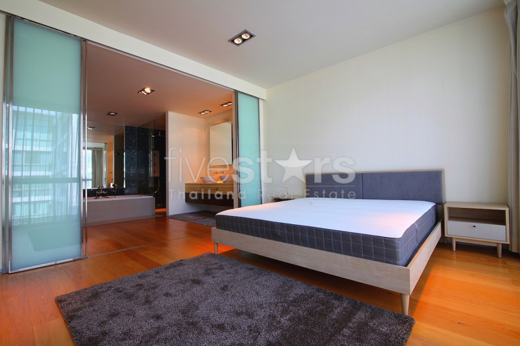 Modern 3-bedroom condo for rent in Phrakanong area, photo 11