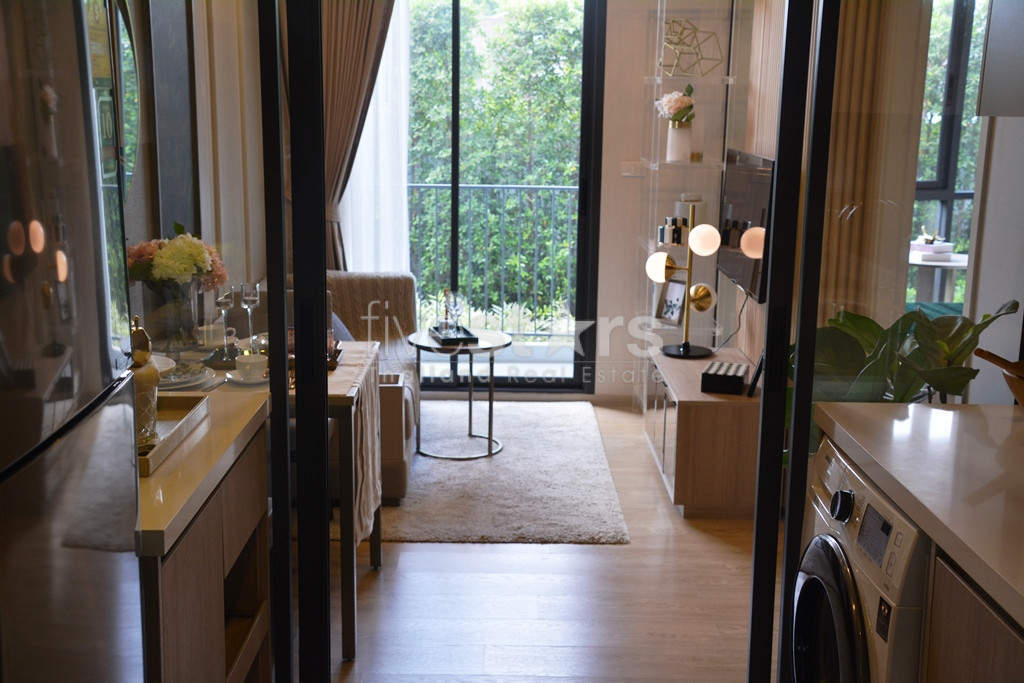 Appartement 1 chambre moderne quartier Pra Khanong