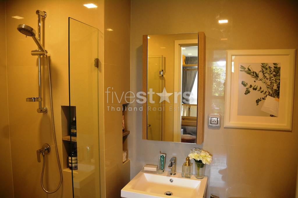 Appartement 1 chambre moderne quartier Pra Khanong, photo 11