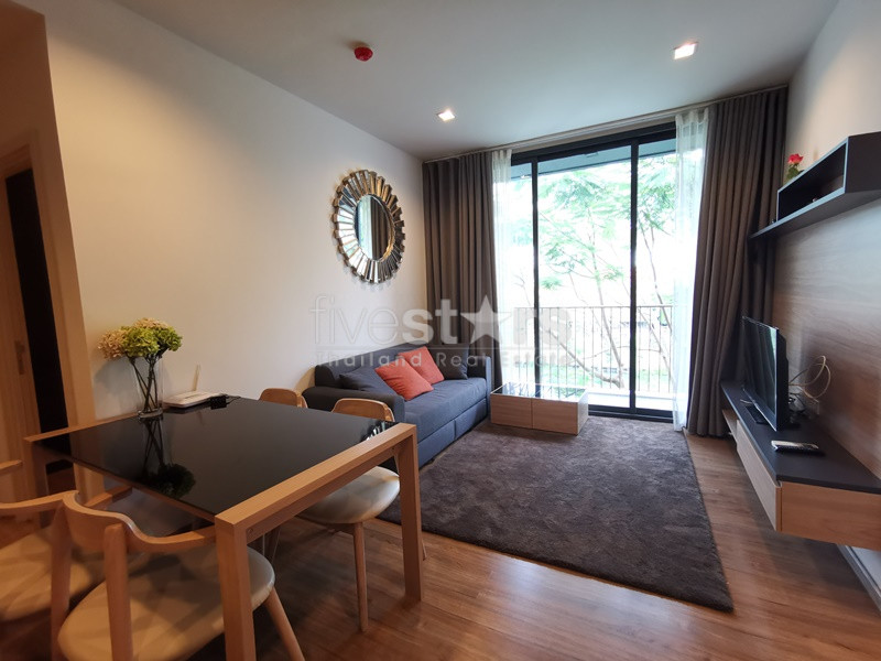 Appartement spacieux de 3 chambres à louer dans le quartier de Phrakanong, photo 3