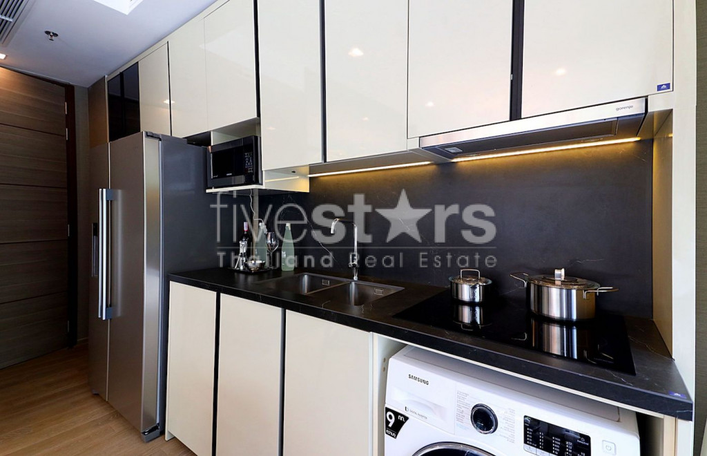 Appartement luxueux de 2 chambres en Duplex à vendre à Ekamai, photo 7