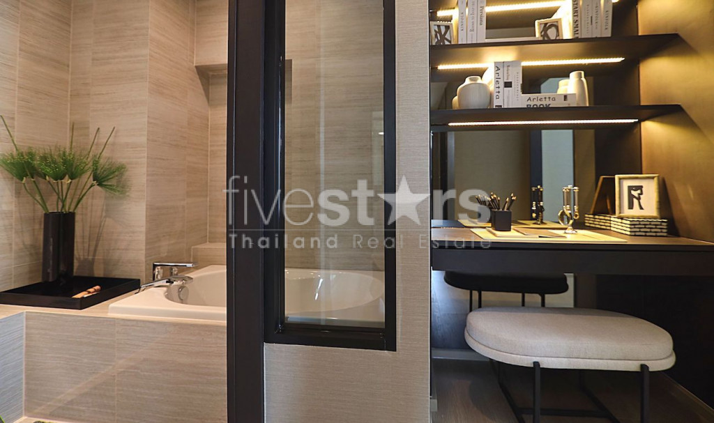 Appartement luxueux de 2 chambres en Duplex à vendre à Ekamai, photo 13