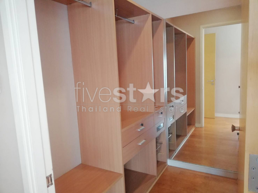2 bedrooms condo for rent near BTS Ekamai, photo 14