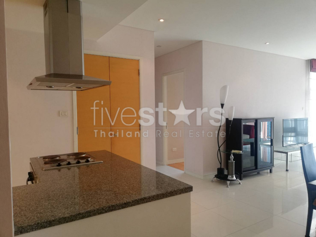 2 bedrooms condo for rent near BTS Ekamai, photo 5