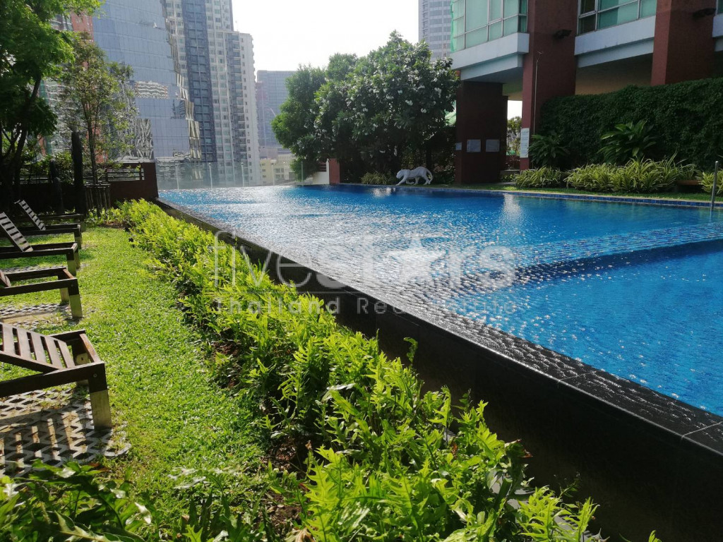 High floor unit 2 bedrooms condo for rent near BTS Ekamai, photo 22