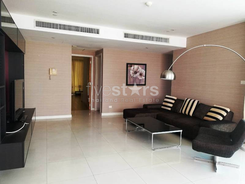 Large balcony 3 bedrooms condo for rent near BTS Ekamai, photo 5