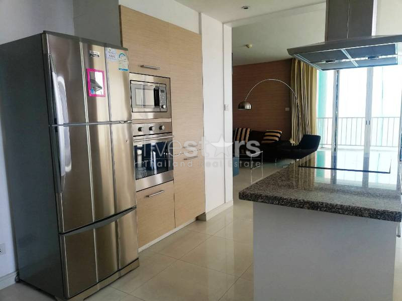 Large balcony 3 bedrooms condo for rent near BTS Ekamai, photo 12