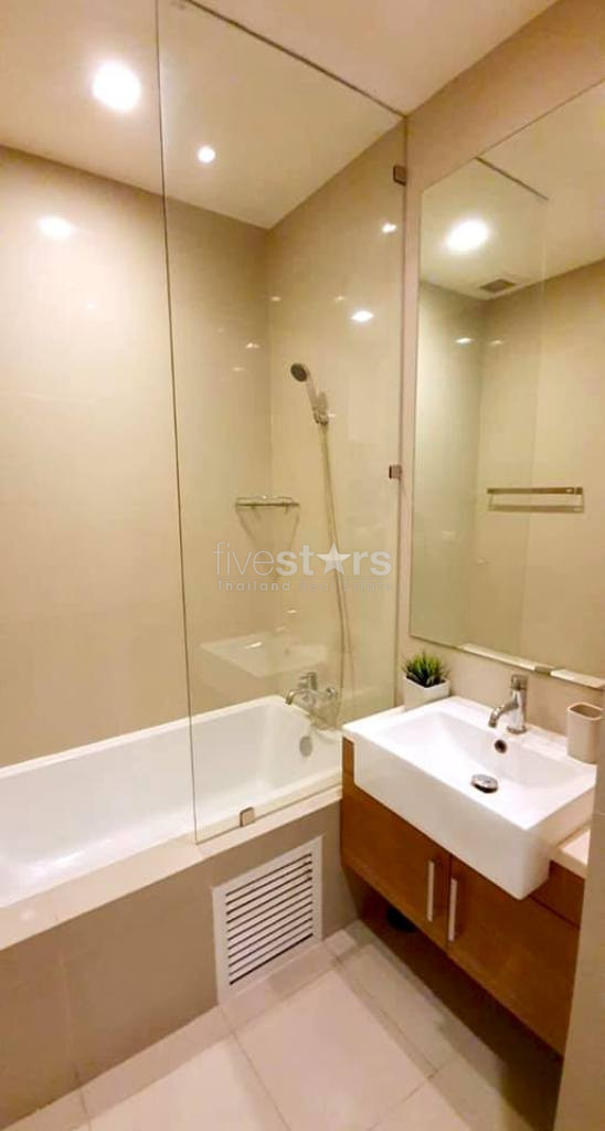 Nice unit 1 bedroom condo for rent 200m from BTS Ekmai, photo 9