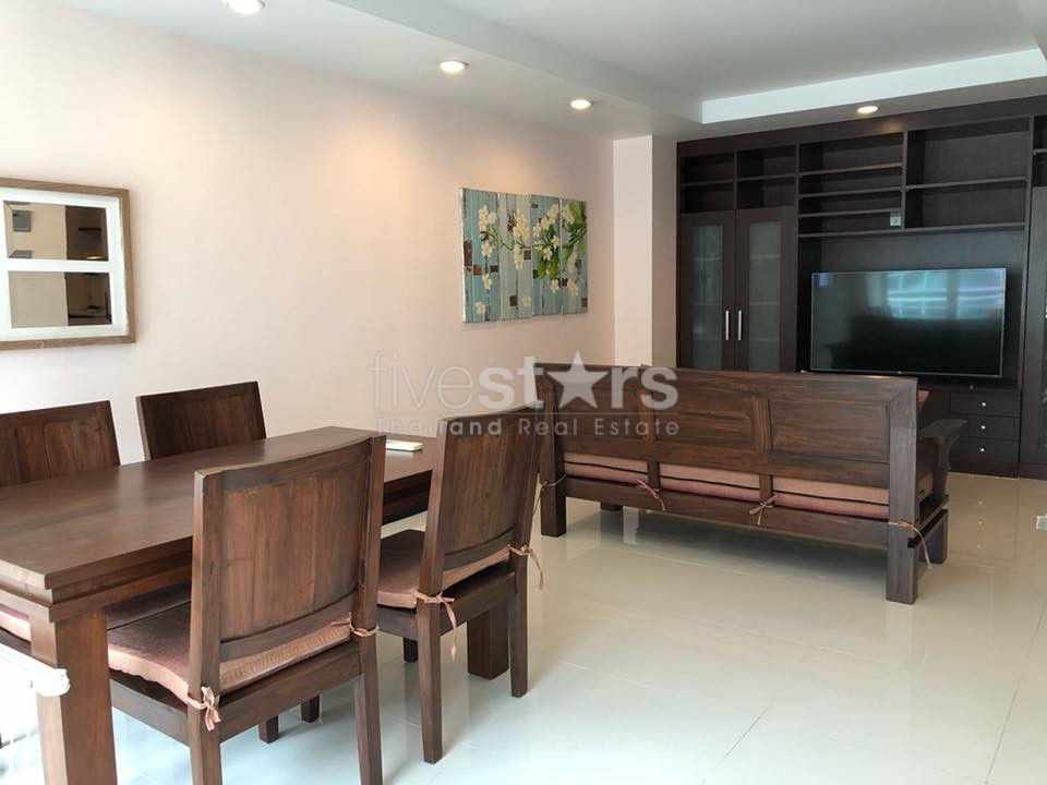 Large 2 bedrooms condo for rent in Ekamai, photo 2