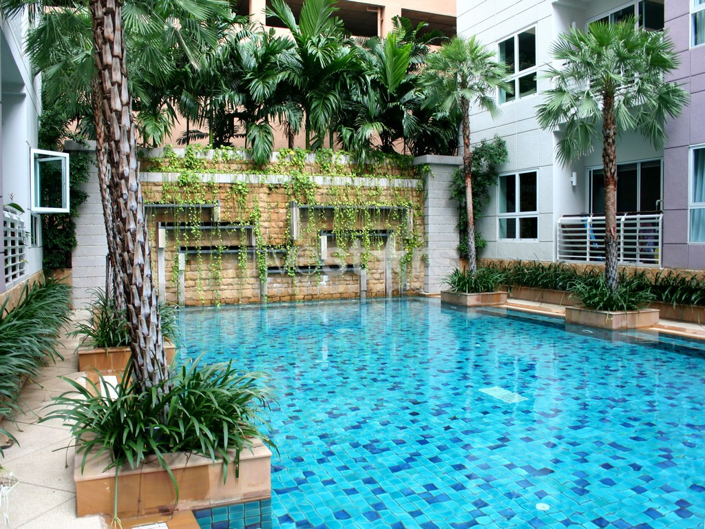 Large 2 bedrooms condo for rent in Ekamai, photo 12