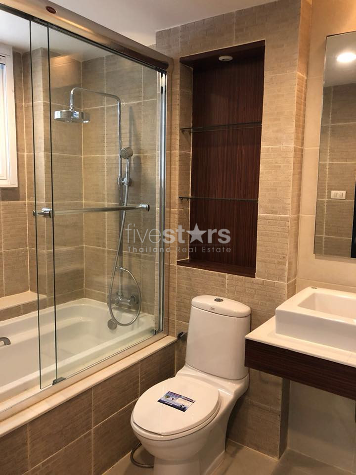 Large 2 bedrooms condo for rent in Ekamai, photo 8