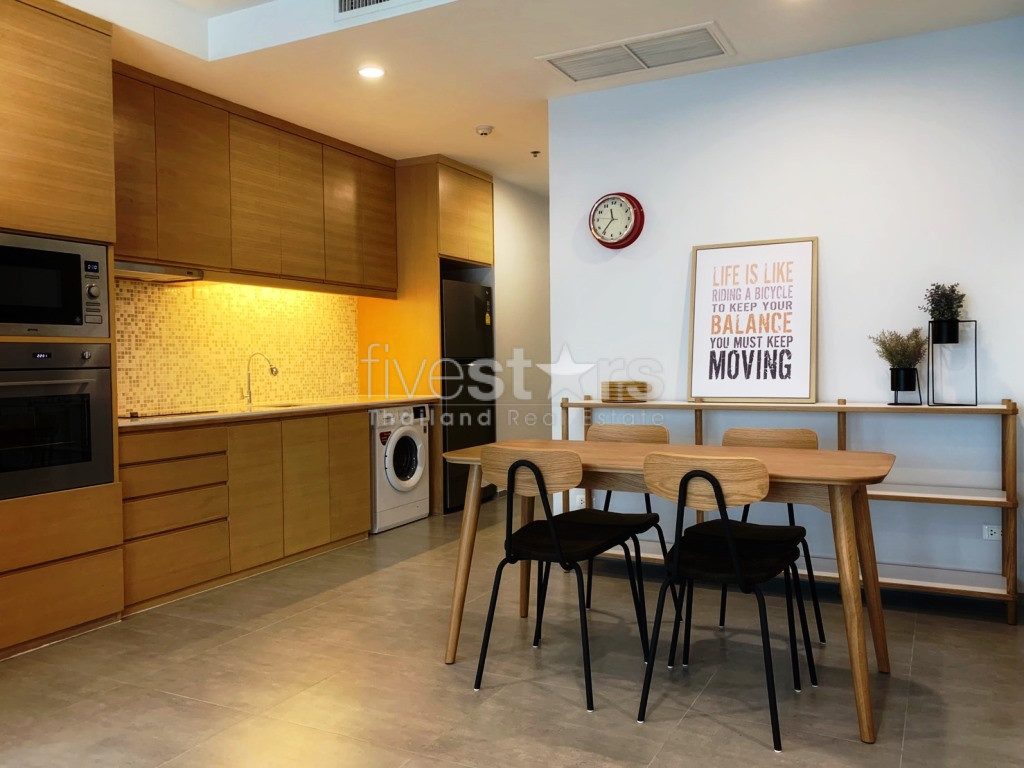 Appartement 2 chambres moderne proche BTS Ekamai, photo 4