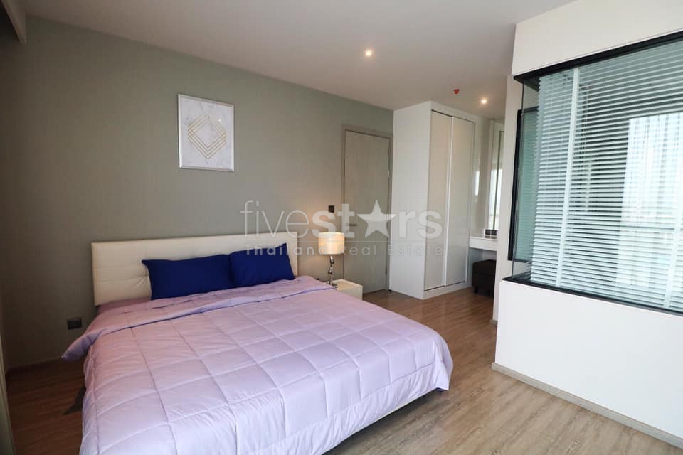 Appartement neuf de 2 chambres à louer près du BTS Ekamai, photo 6