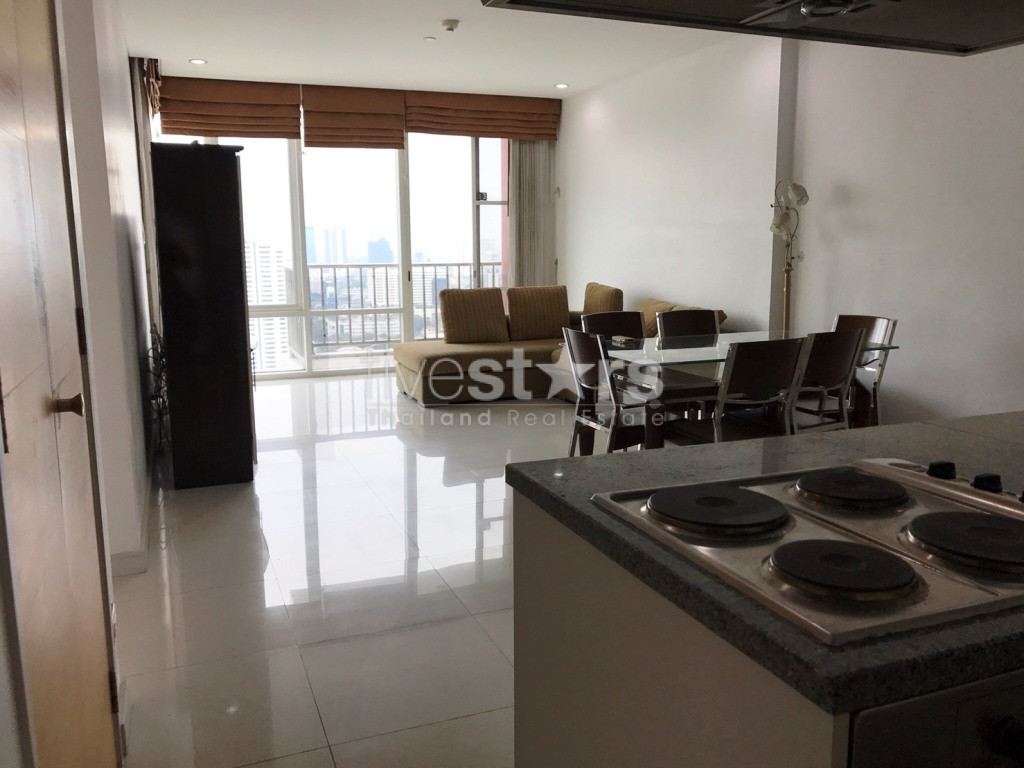 High floor unit 2 bedrooms condo for rent near BTS Ekamai, photo 3