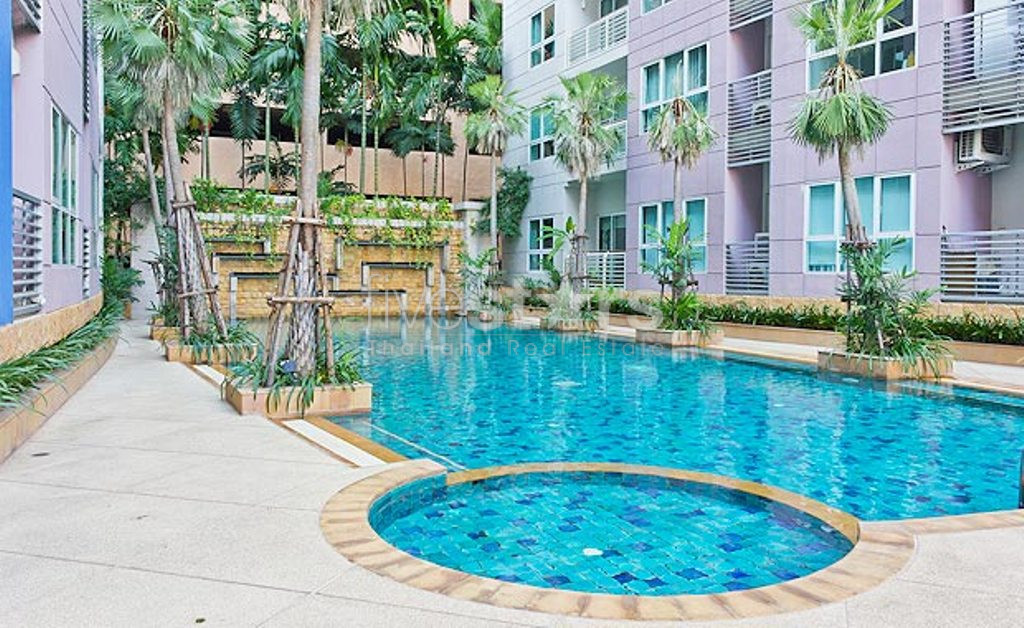 3 bedrooms condo for rent near BTS Ekamai, photo 10