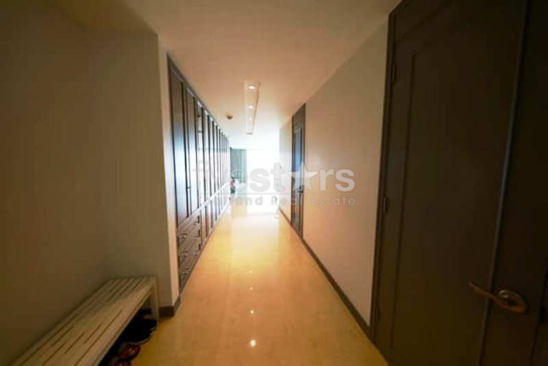 3 bedrooms condo for sale near BTS Ekamai, photo 2