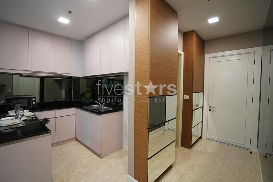 2 bedrooms condo for sale close to BTS Ekamai, photo 8