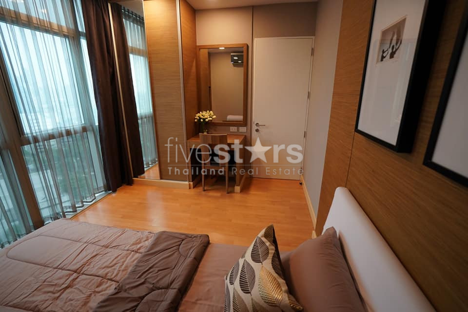 2 bedrooms condo for sale close to BTS Ekamai, photo 15