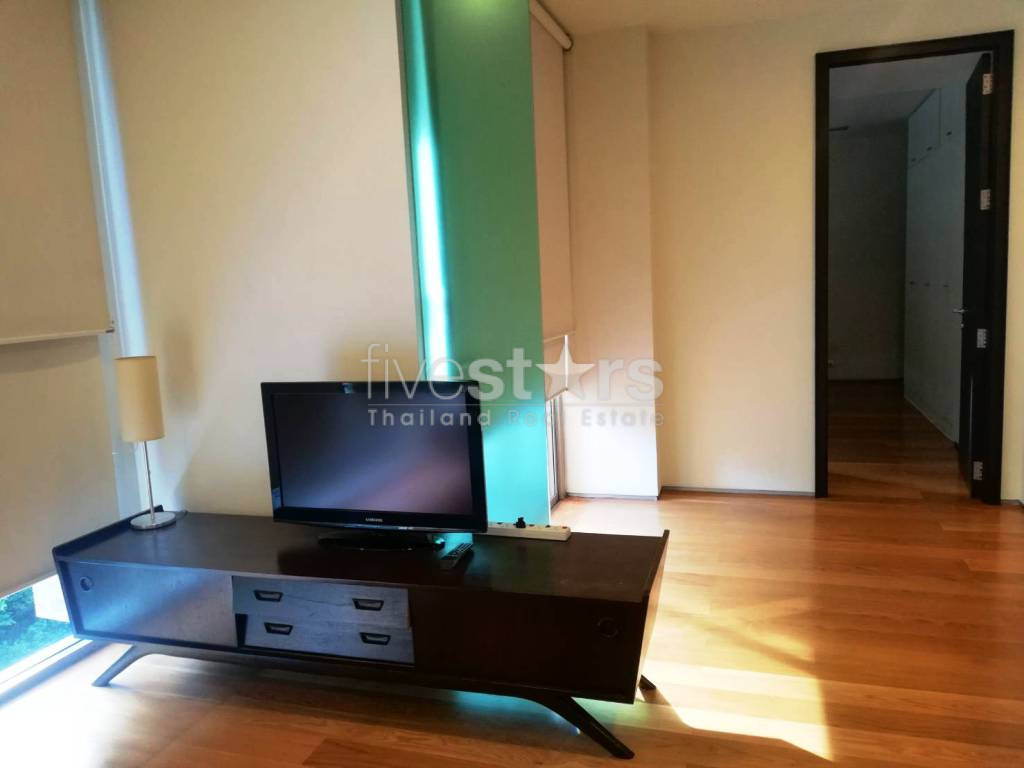 1 bedroom condo for rent close to BTS Phrakhanong Station, photo 2