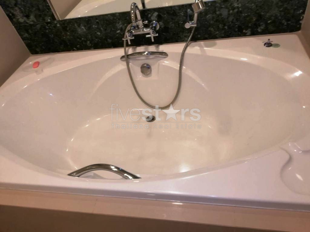 1 bedroom condo for rent close to BTS Phrakhanong Station, photo 11