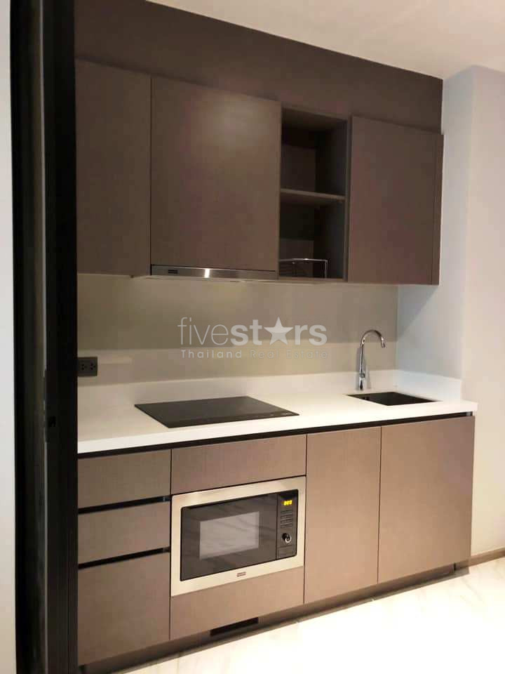 Modern 2 bedrooms condo for rent near BTS Ekamai, photo 6